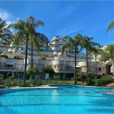 *new Gray D Albion: Puerto Banus Apartment